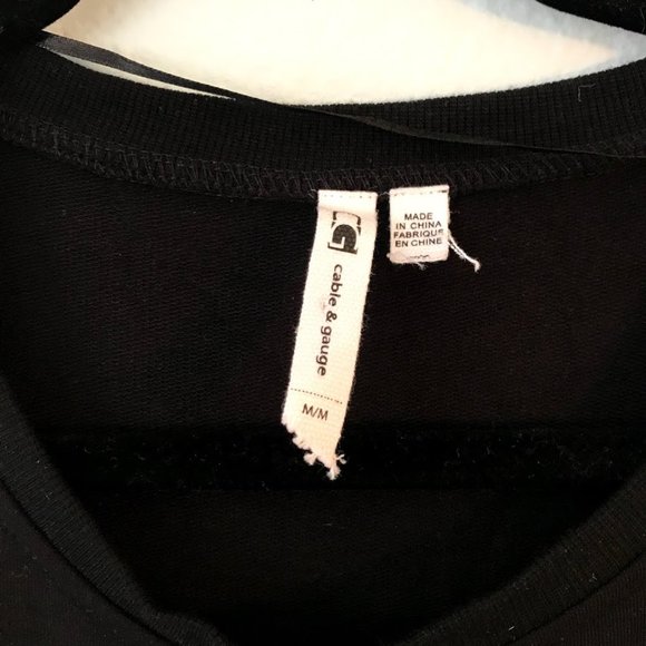 Cable & Gauge Black Sweater with Ties NWOT - Picture 3 of 5